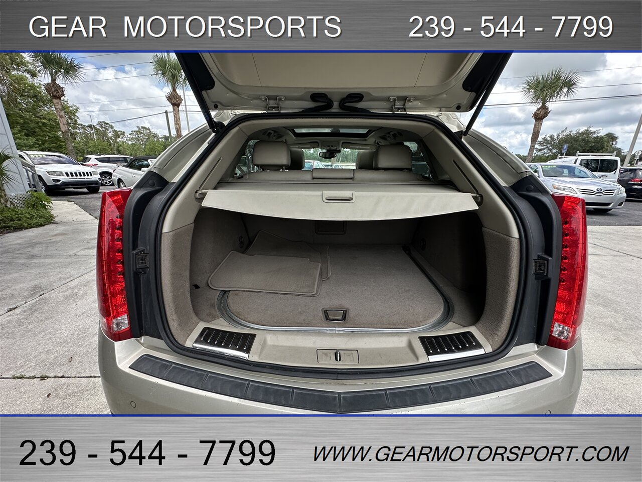 2015 Cadillac SRX Luxury Collection   - Photo 15 - Estero, FL 33928