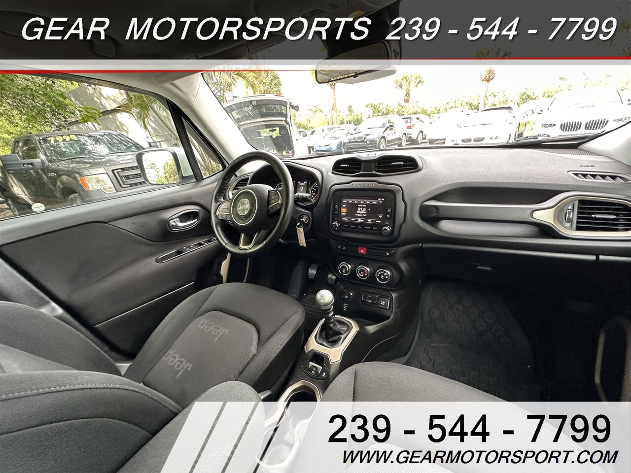 2016 Jeep Renegade Latitude 6-Speed Manual 4WD   - Photo 20 - Estero, FL 33928