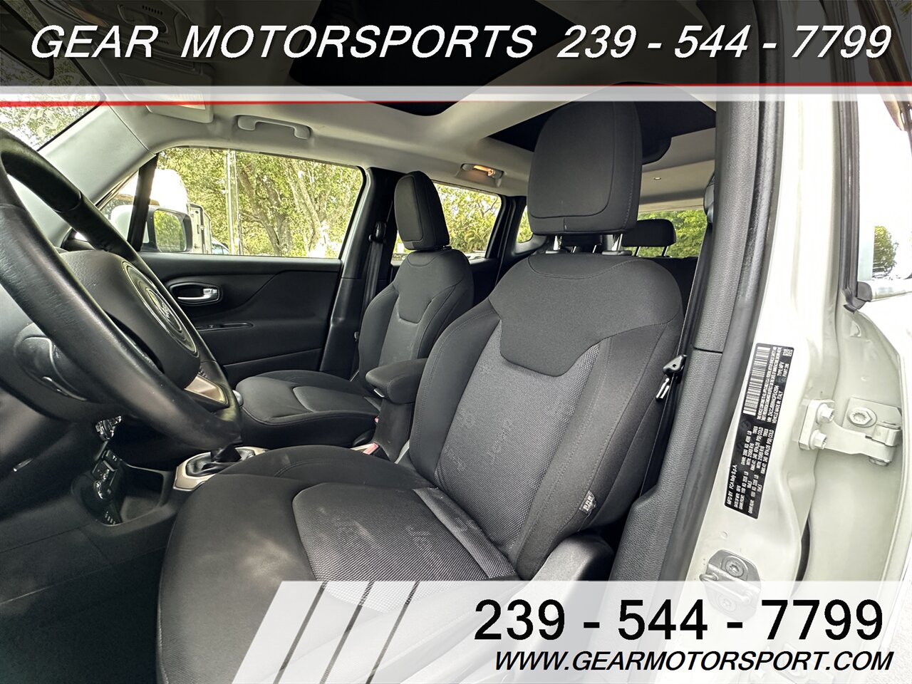 2016 Jeep Renegade Latitude 6-Speed Manual 4WD   - Photo 12 - Estero, FL 33928