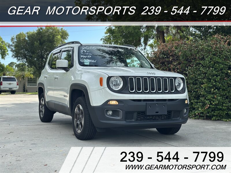 2016 Jeep Renegade Latitude 6-Speed Manual 4WD  