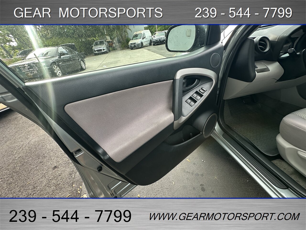 2007 Toyota RAV4   - Photo 28 - Estero, FL 33928