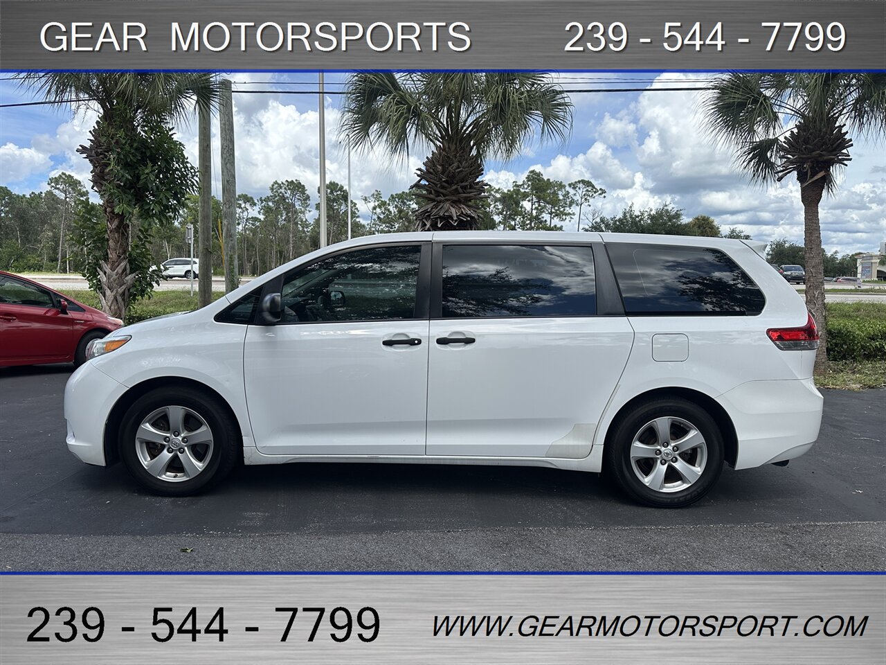 2014 Toyota Sienna L 7-Passenger   - Photo 2 - Estero, FL 33928