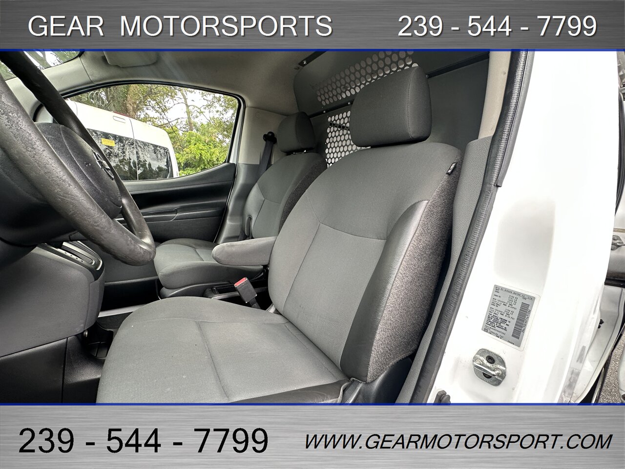 2015 Nissan NV200 S   - Photo 9 - Estero, FL 33928