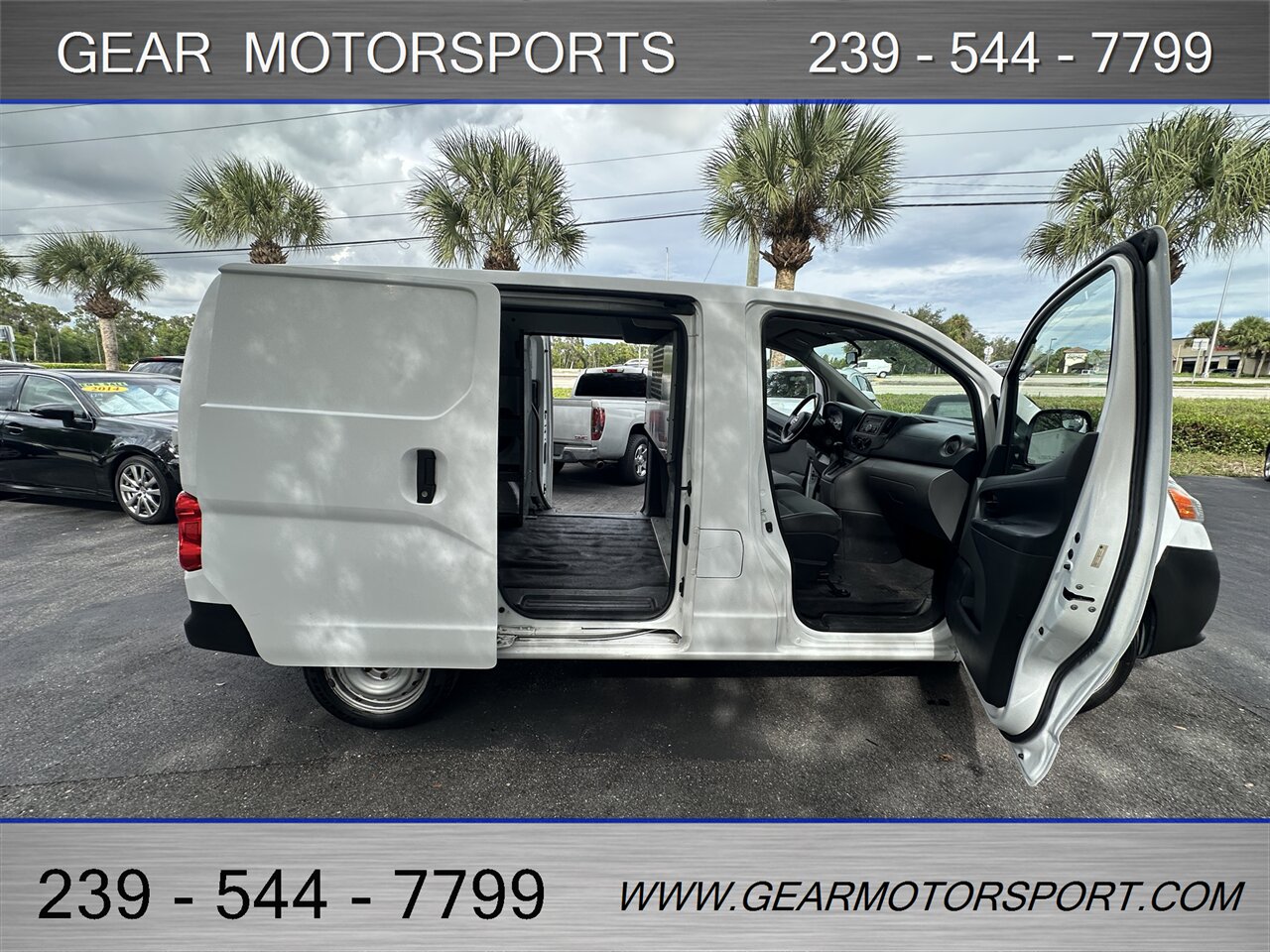 2015 Nissan NV200 S   - Photo 18 - Estero, FL 33928