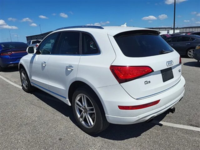 2015 Audi Q5 2.0T Quattro Premium Plus  