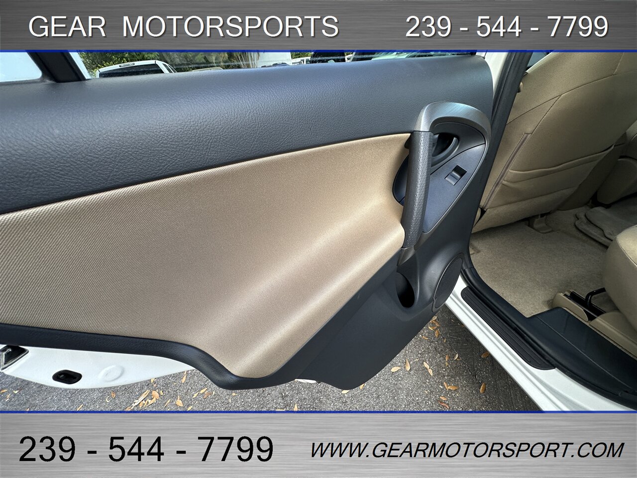 2009 Toyota RAV4 3.5L V6 4WD - Photo 14 - Estero, FL 33928