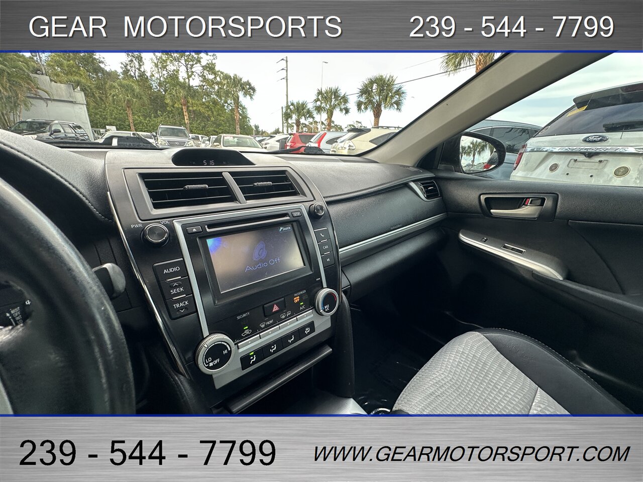 2013 Toyota Camry SE   - Photo 28 - Estero, FL 33928