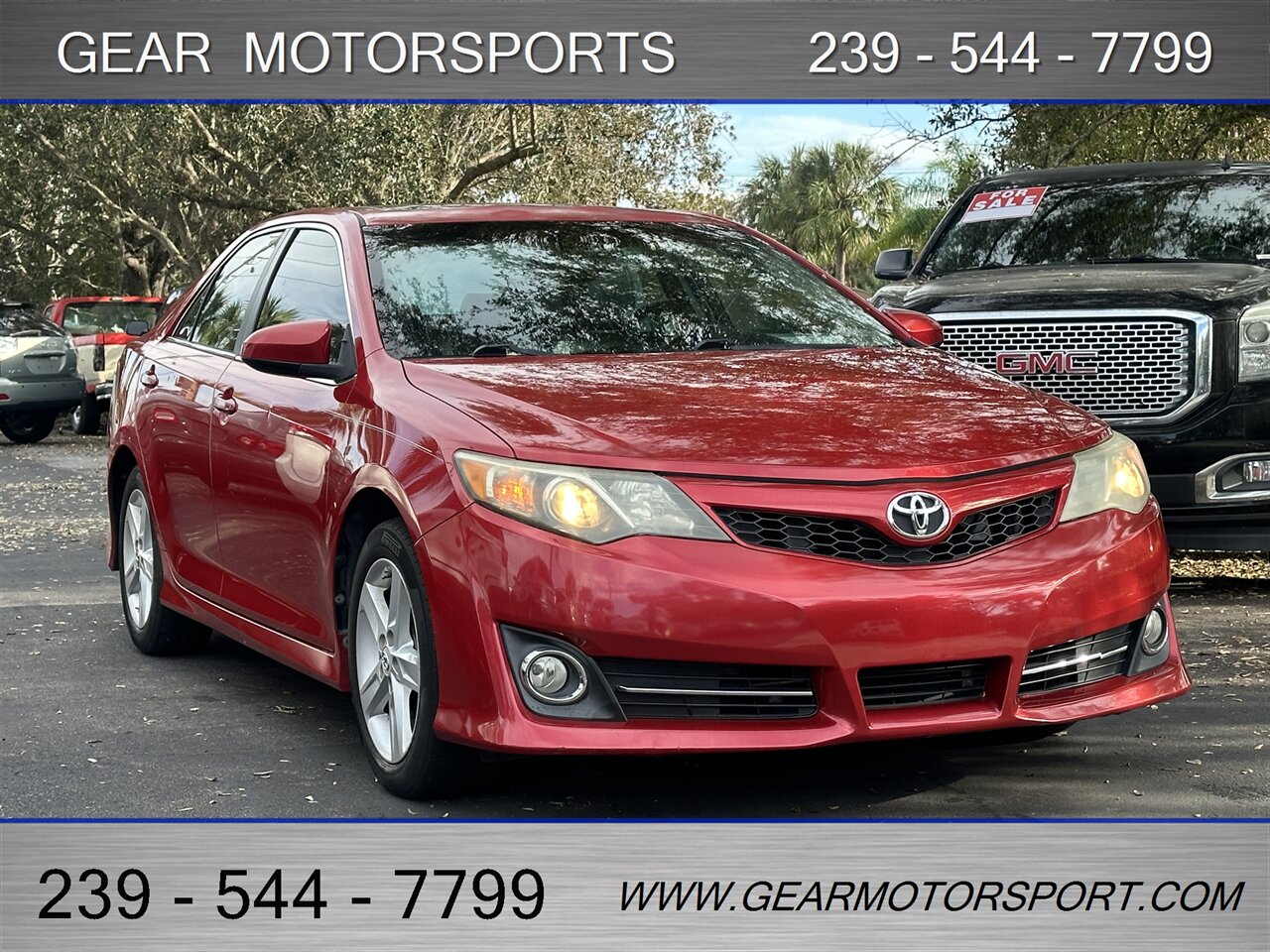 2013 Toyota Camry SE   - Photo 1 - Estero, FL 33928