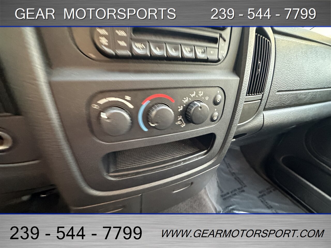 2005 Dodge Ram 1500 SLT 4dr Quad Cab SLT   - Photo 21 - Estero, FL 33928