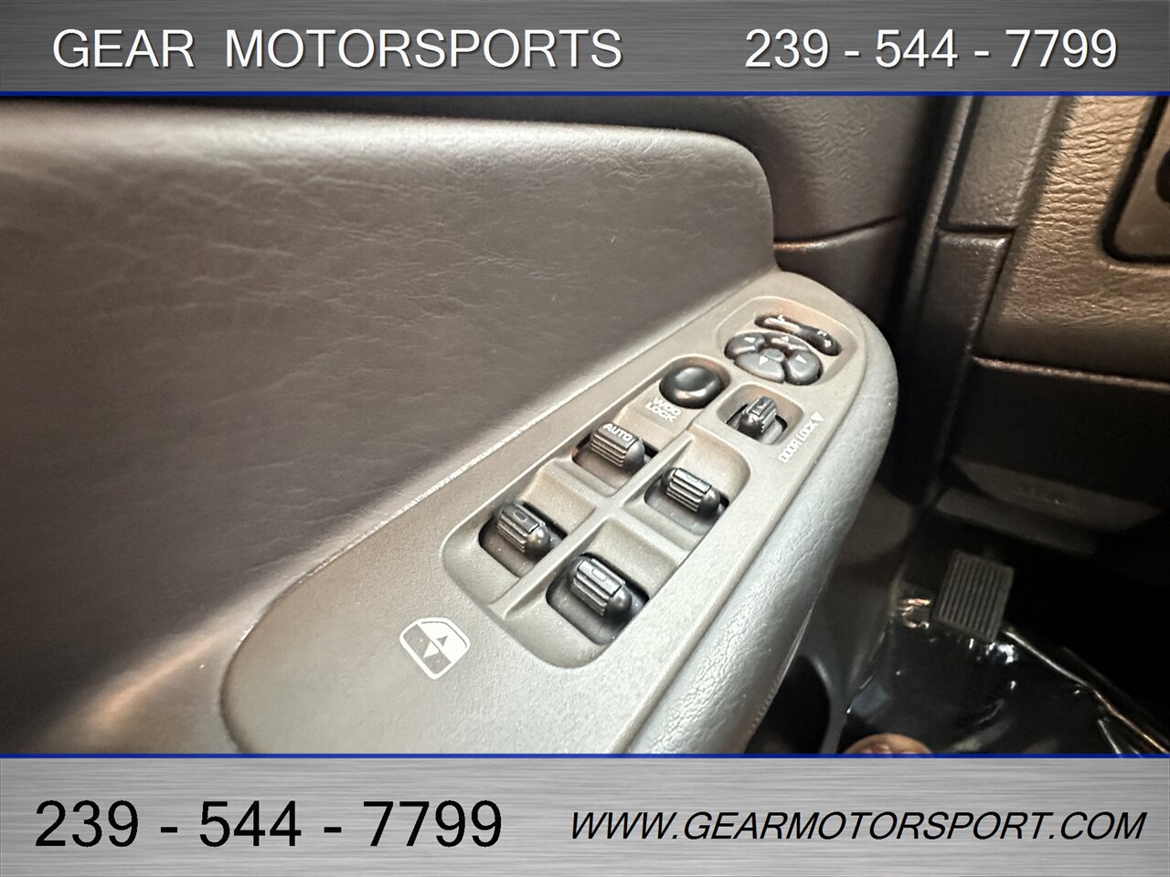 2005 Dodge Ram 1500 SLT 4dr Quad Cab SLT   - Photo 36 - Estero, FL 33928