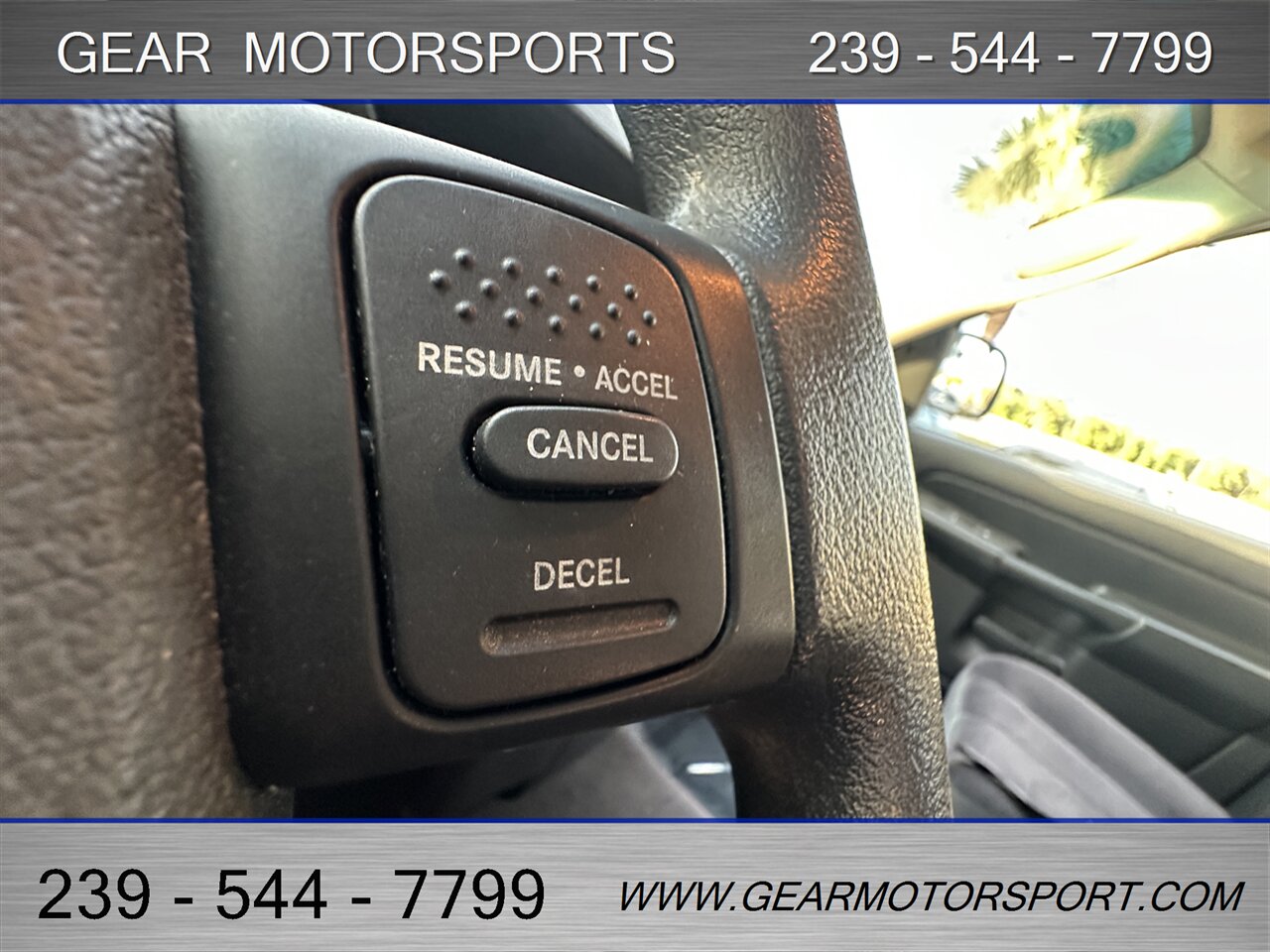 2005 Dodge Ram 1500 SLT 4dr Quad Cab SLT   - Photo 27 - Estero, FL 33928