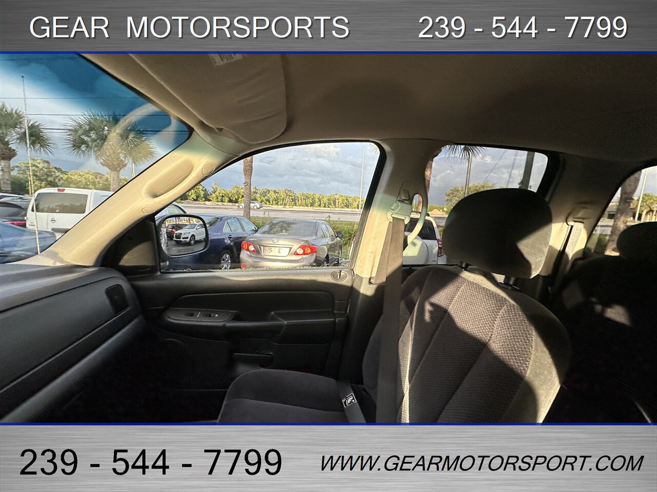 2005 Dodge Ram 1500 SLT 4dr Quad Cab SLT   - Photo 24 - Estero, FL 33928