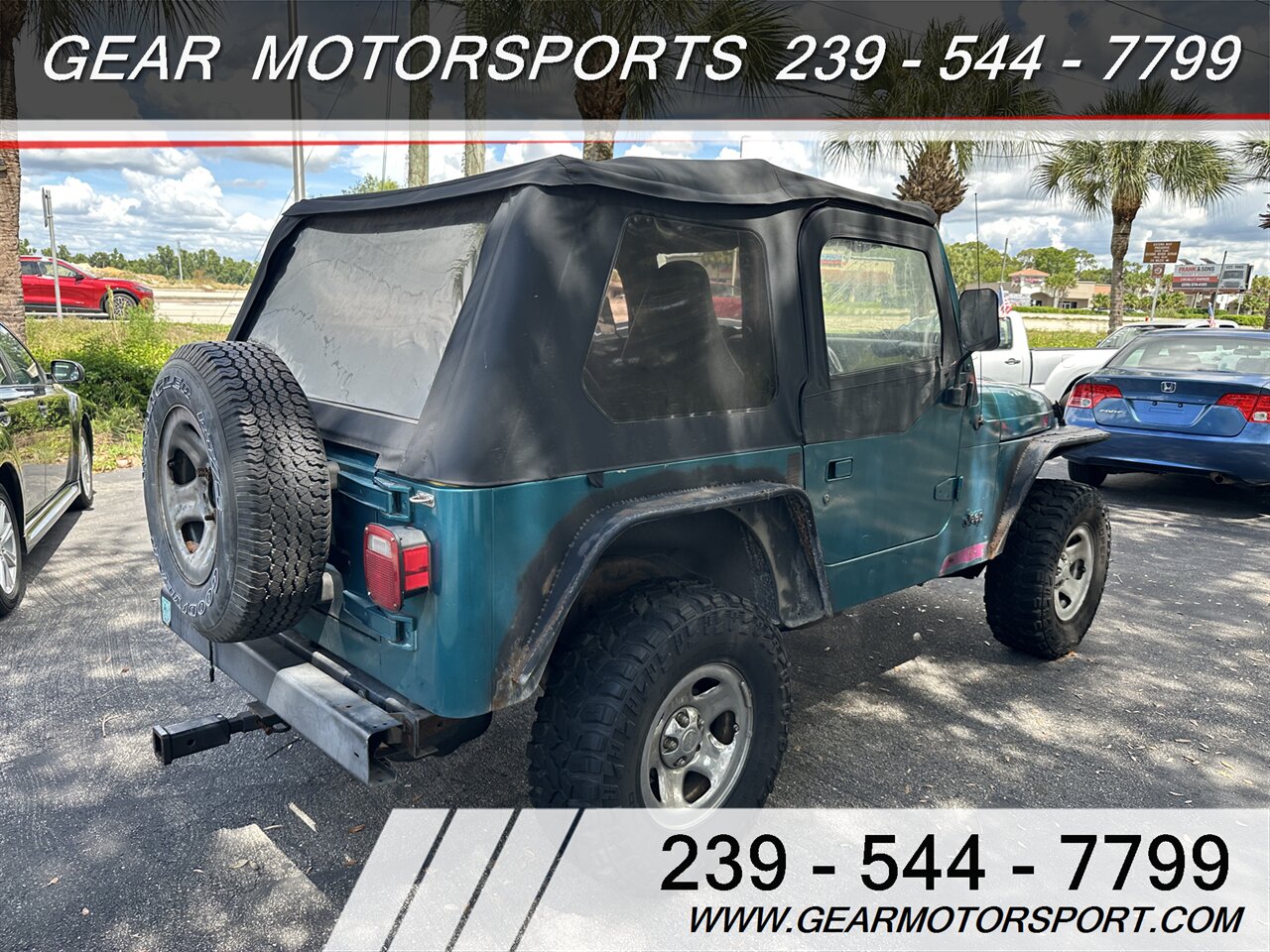 1997 Jeep Wrangler SE 5-Speed, 4WD - Photo 8 - Estero, FL 33928