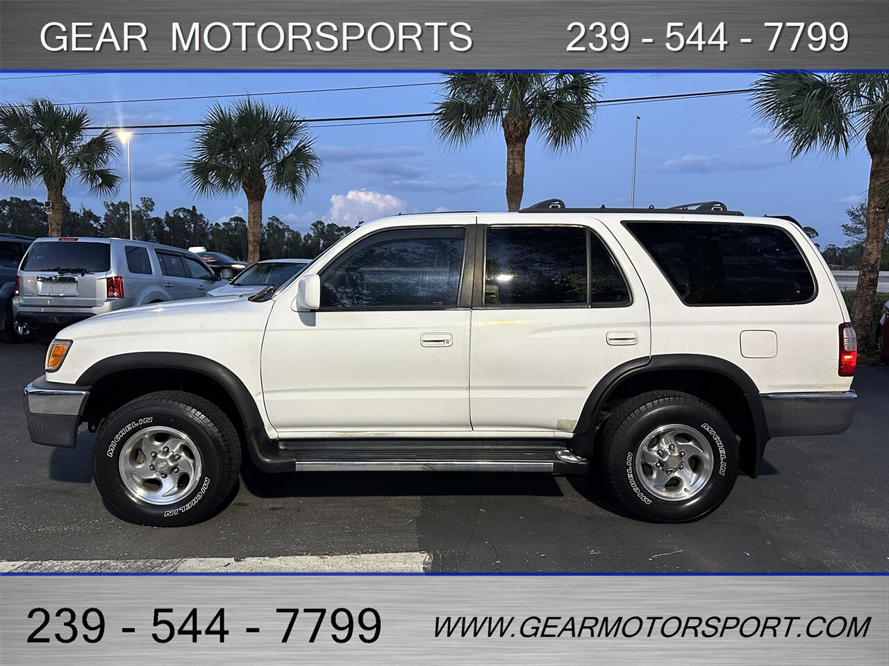 1999 Toyota 4Runner SR5 3.4L V6 RWD   - Photo 6 - Estero, FL 33928