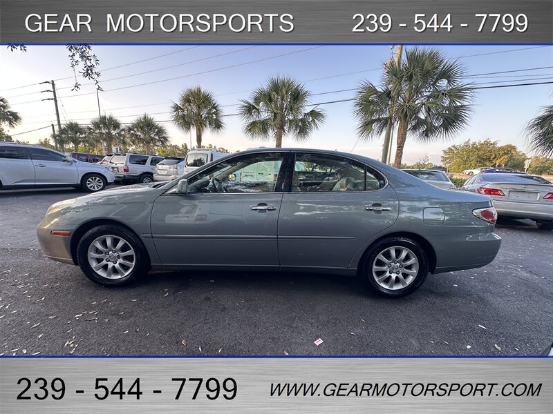 2004 Lexus ES 330  