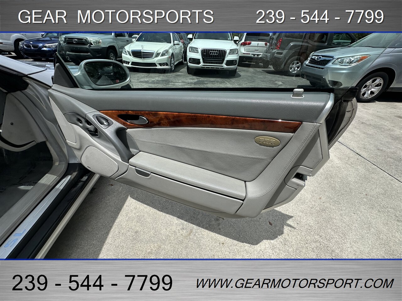 2003 Mercedes-Benz SL 500 5.0L V8 - Photo 9 - Estero, FL 33928