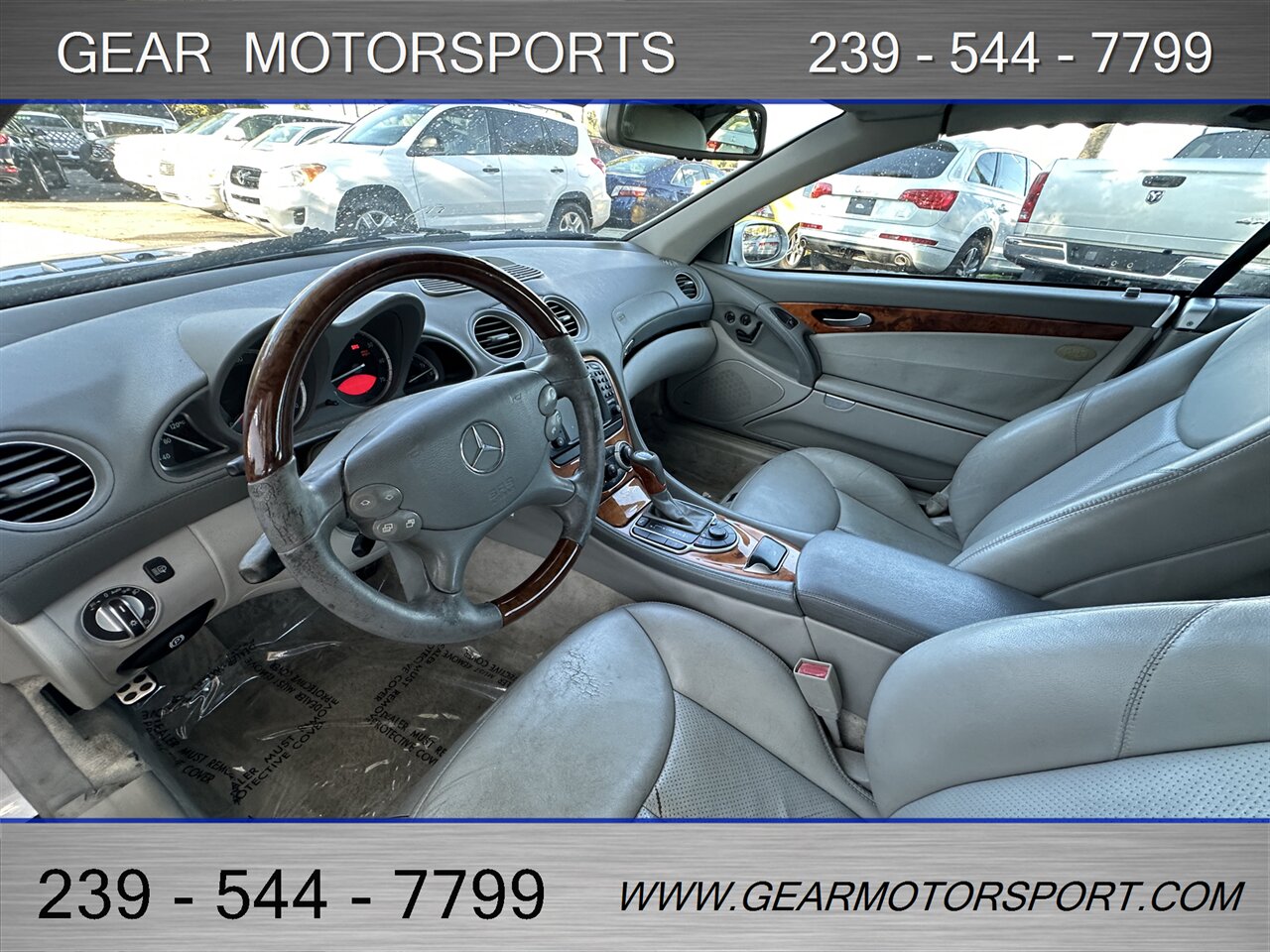 2003 Mercedes-Benz SL 500 5.0L V8   - Photo 13 - Estero, FL 33928