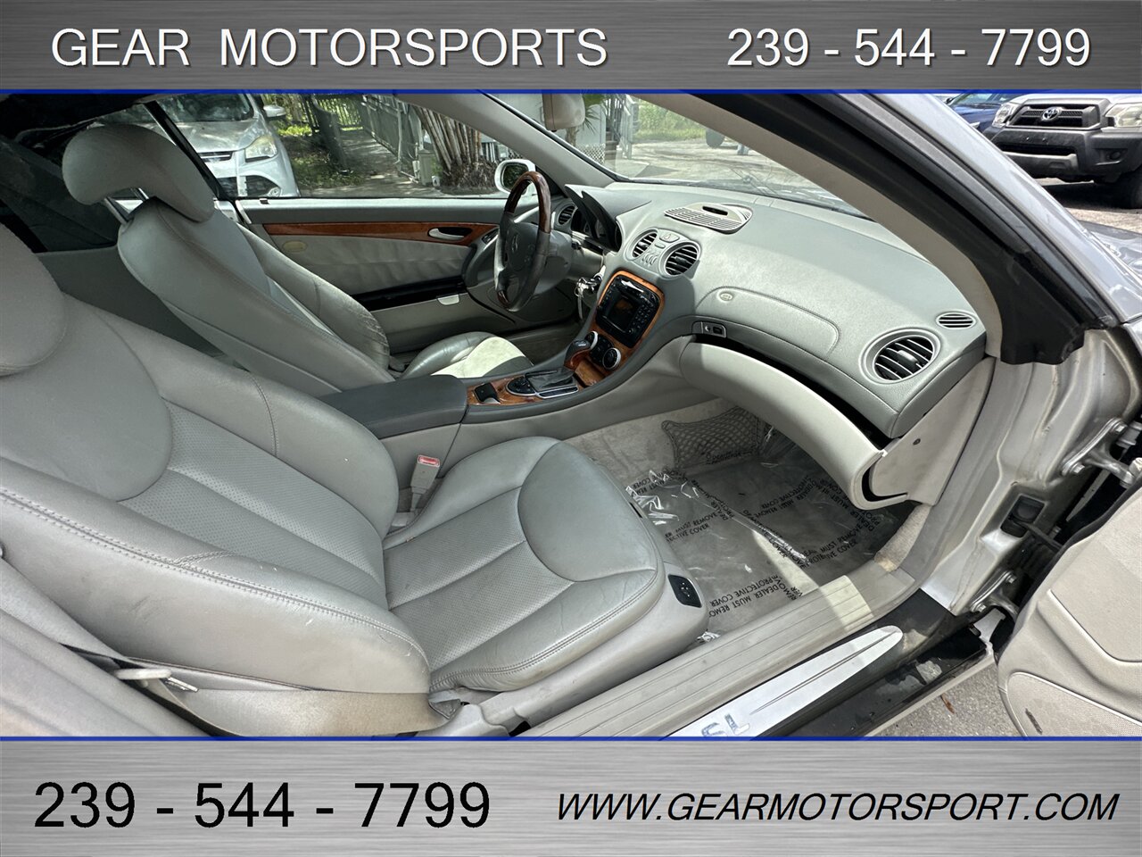 2003 Mercedes-Benz SL 500 5.0L V8 - Photo 20 - Estero, FL 33928