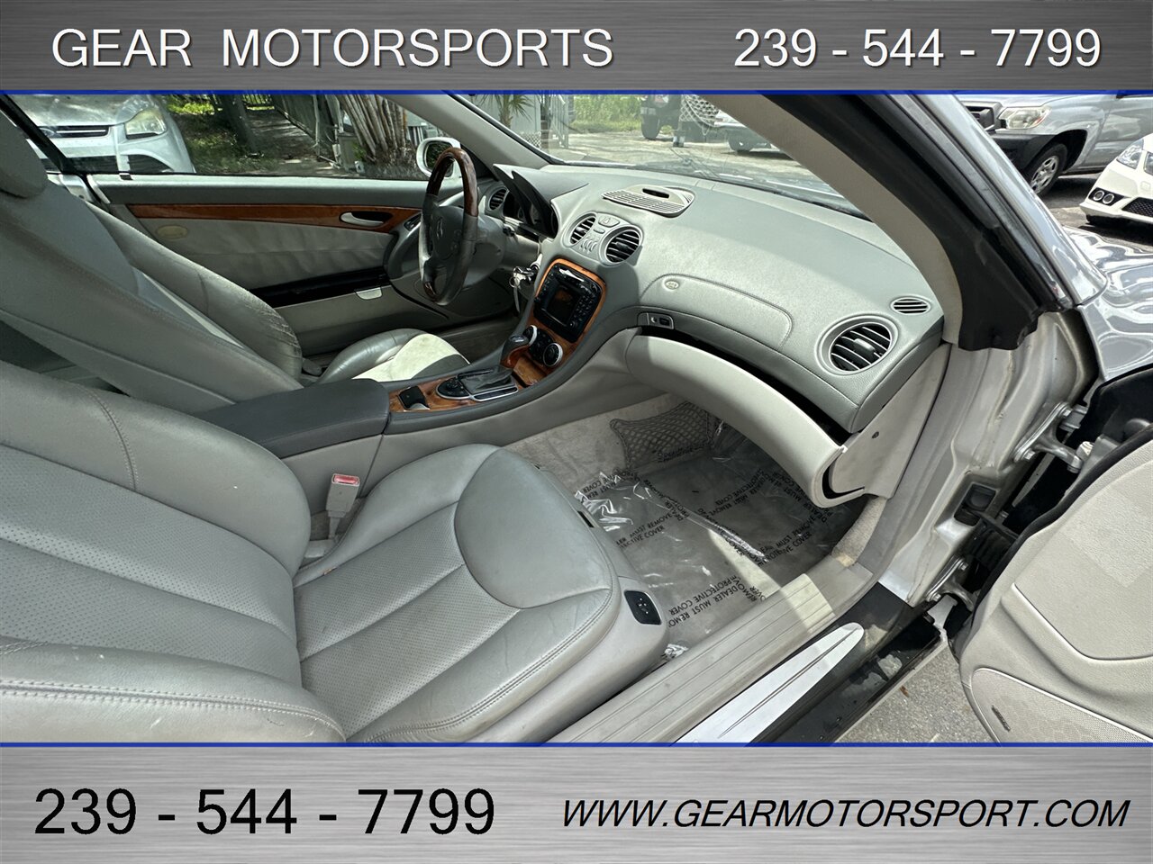 2003 Mercedes-Benz SL 500 5.0L V8 - Photo 19 - Estero, FL 33928