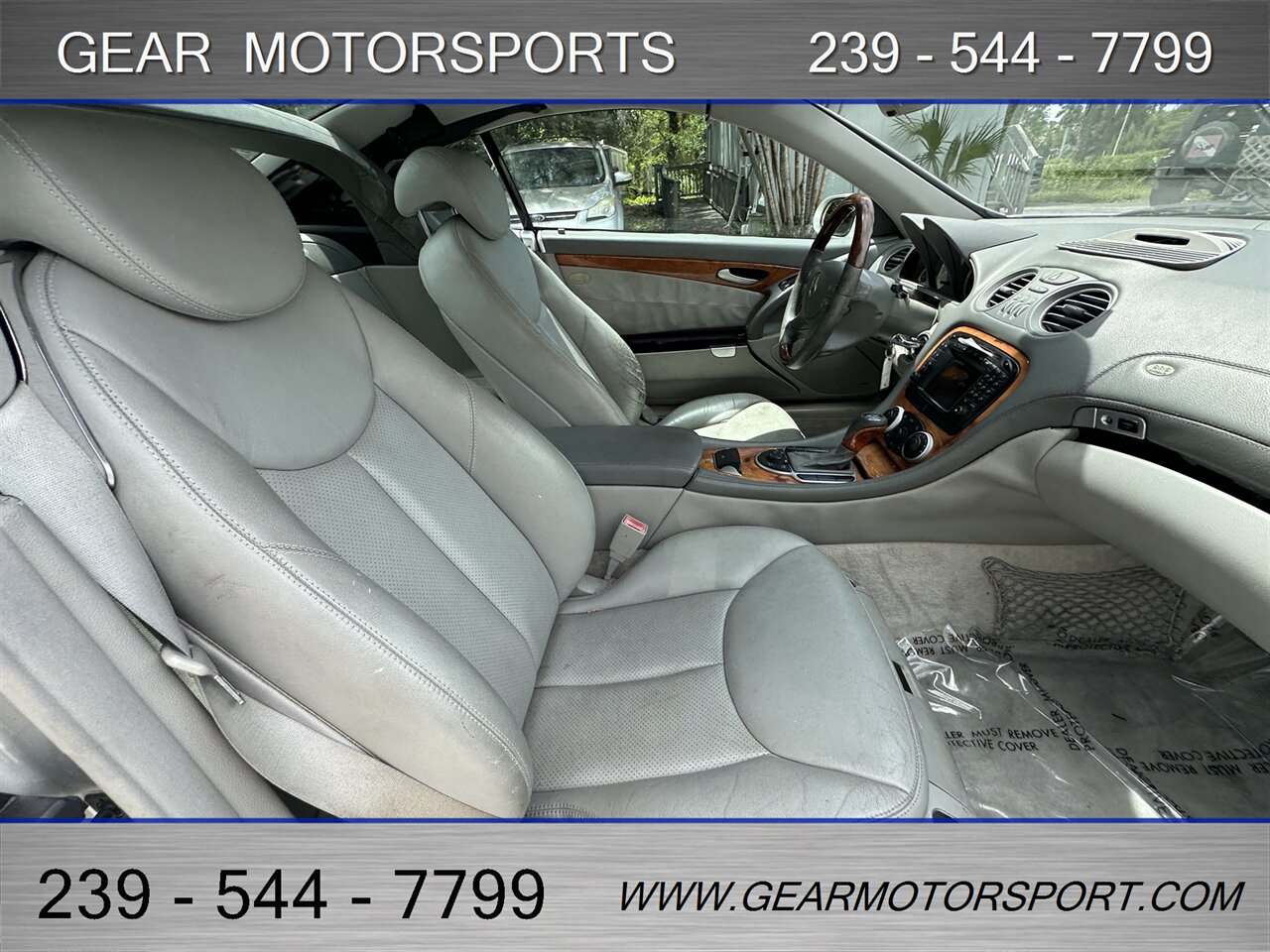 2003 Mercedes-Benz SL 500 5.0L V8 - Photo 10 - Estero, FL 33928