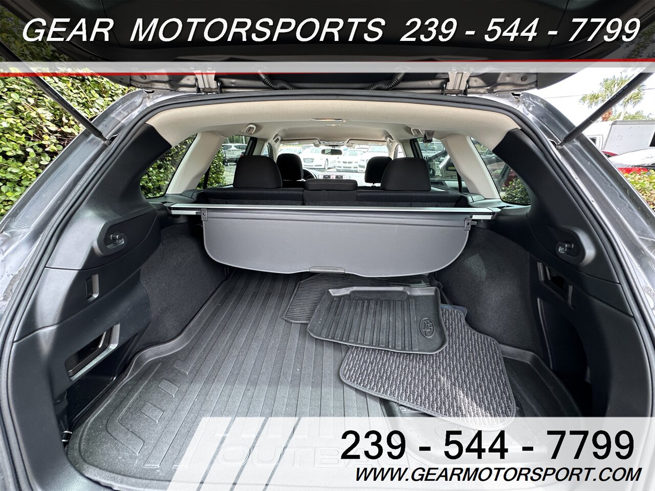 2019 Subaru Outback 2.5i   - Photo 16 - Estero, FL 33928
