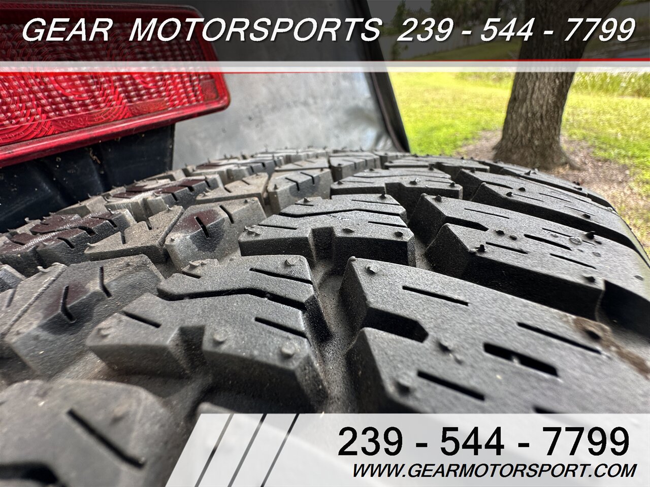 2012 Jeep Wrangler Sahara 4WD 3.6L V6 - Photo 14 - Estero, FL 33928