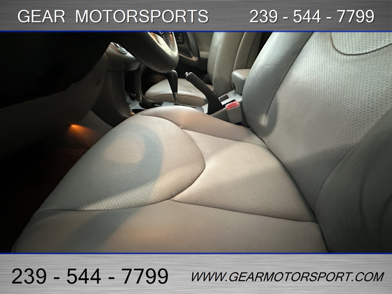 2012 Toyota RAV4 Limited 4WD 2.5L - Photo 10 - Estero, FL 33928