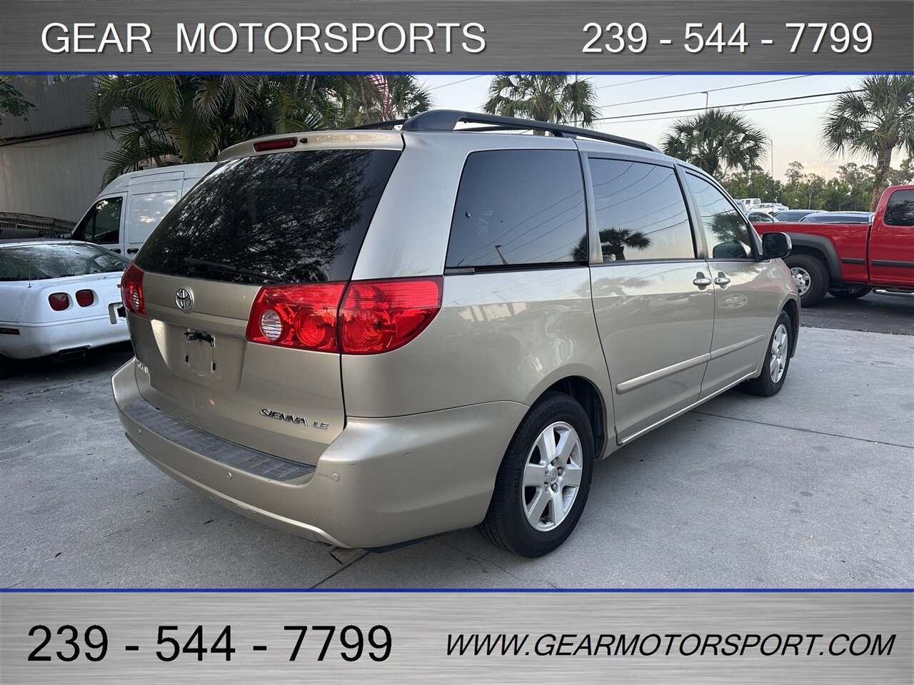 2009 Toyota Sienna LE 8-Passenger - Photo 11 - Estero, FL 33928
