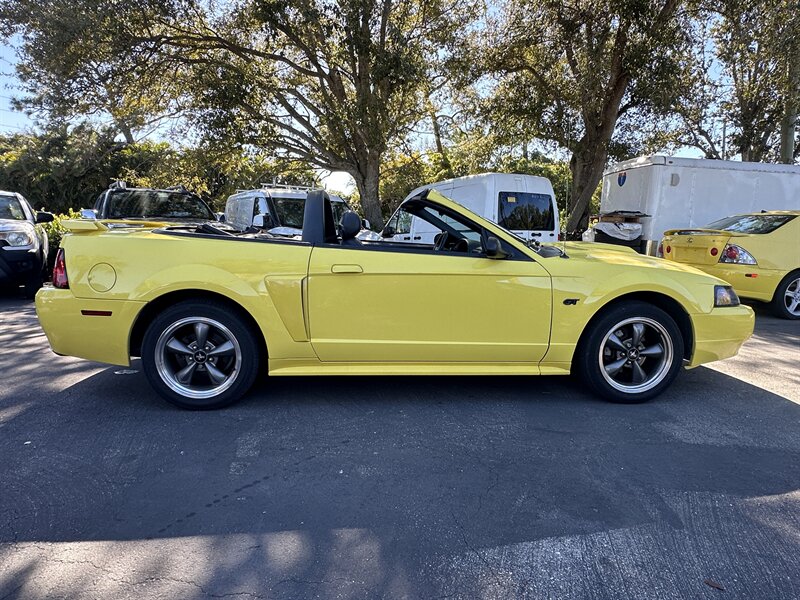 2003 Ford Mustang GT Premium  