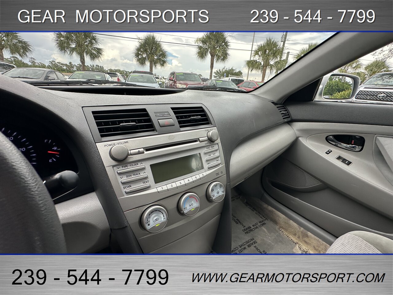 2010 Toyota Camry LE - Photo 20 - Estero, FL 33928
