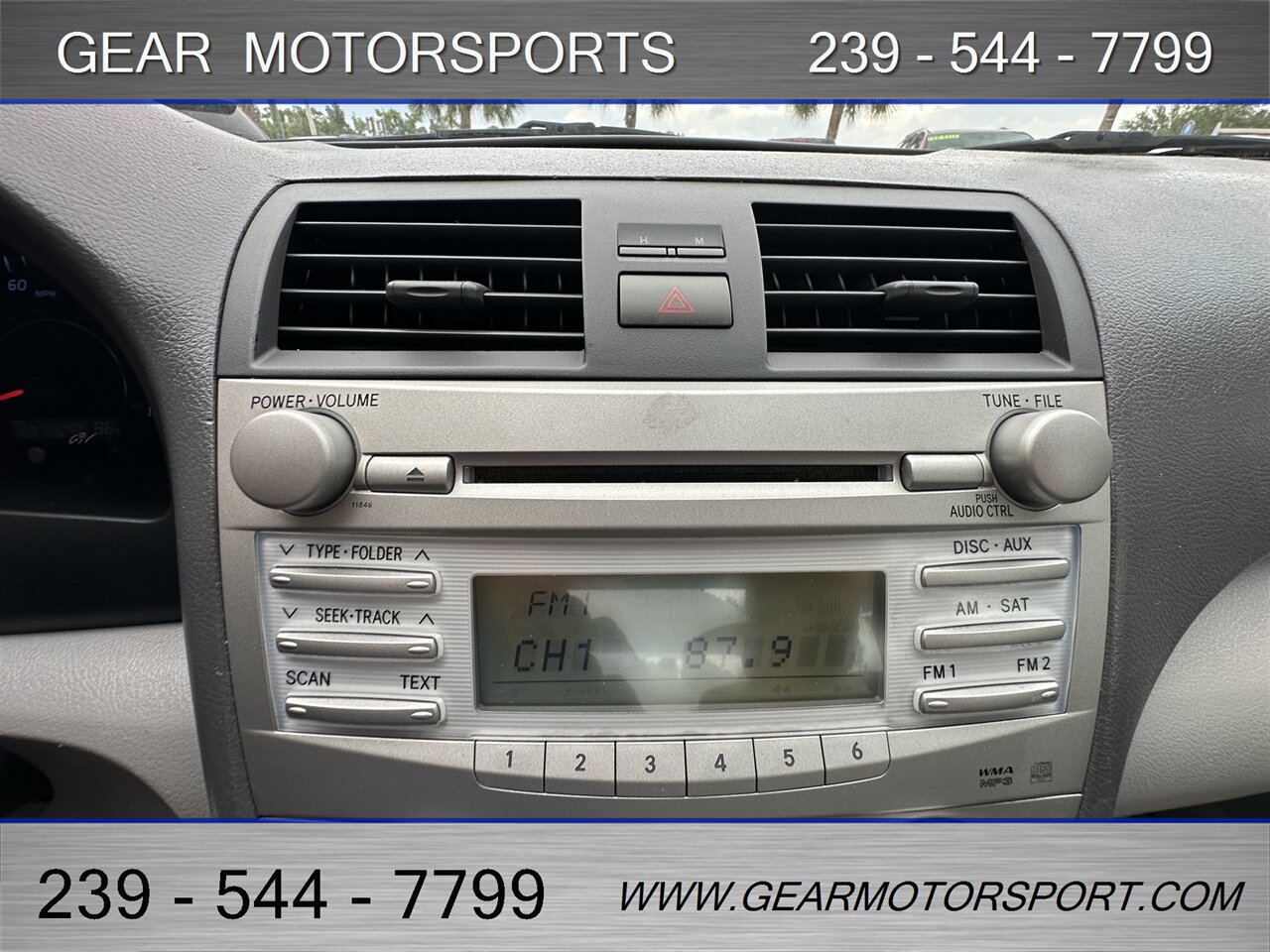 2010 Toyota Camry LE - Photo 24 - Estero, FL 33928