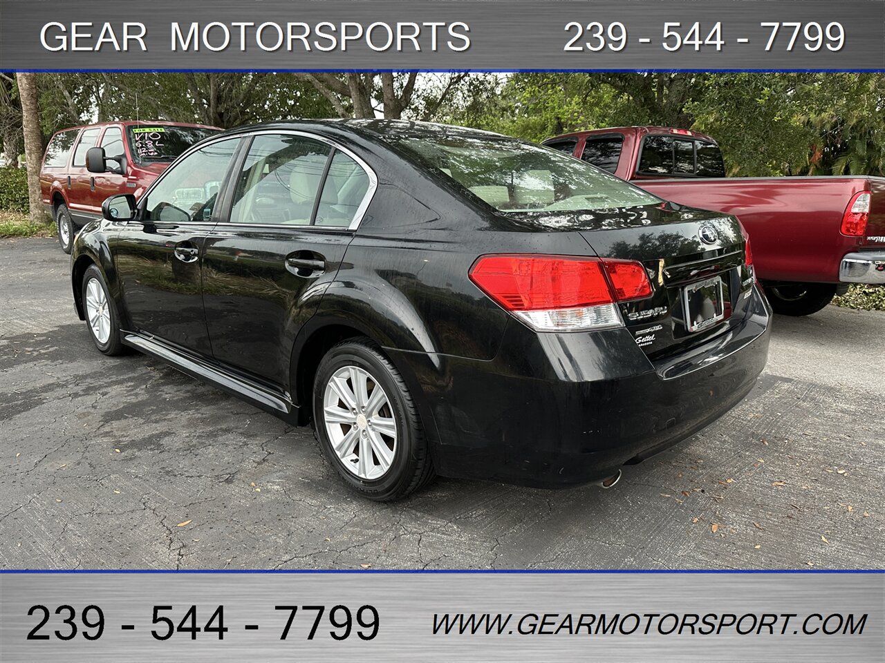 2011 Subaru Legacy 2.5i Premium   - Photo 3 - Estero, FL 33928
