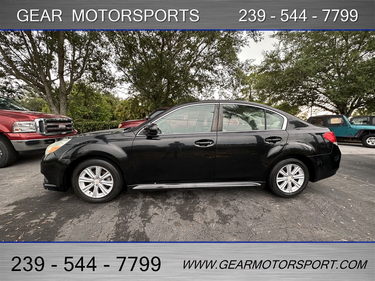 2011 Subaru Legacy 2.5i Premium   - Photo 2 - Estero, FL 33928