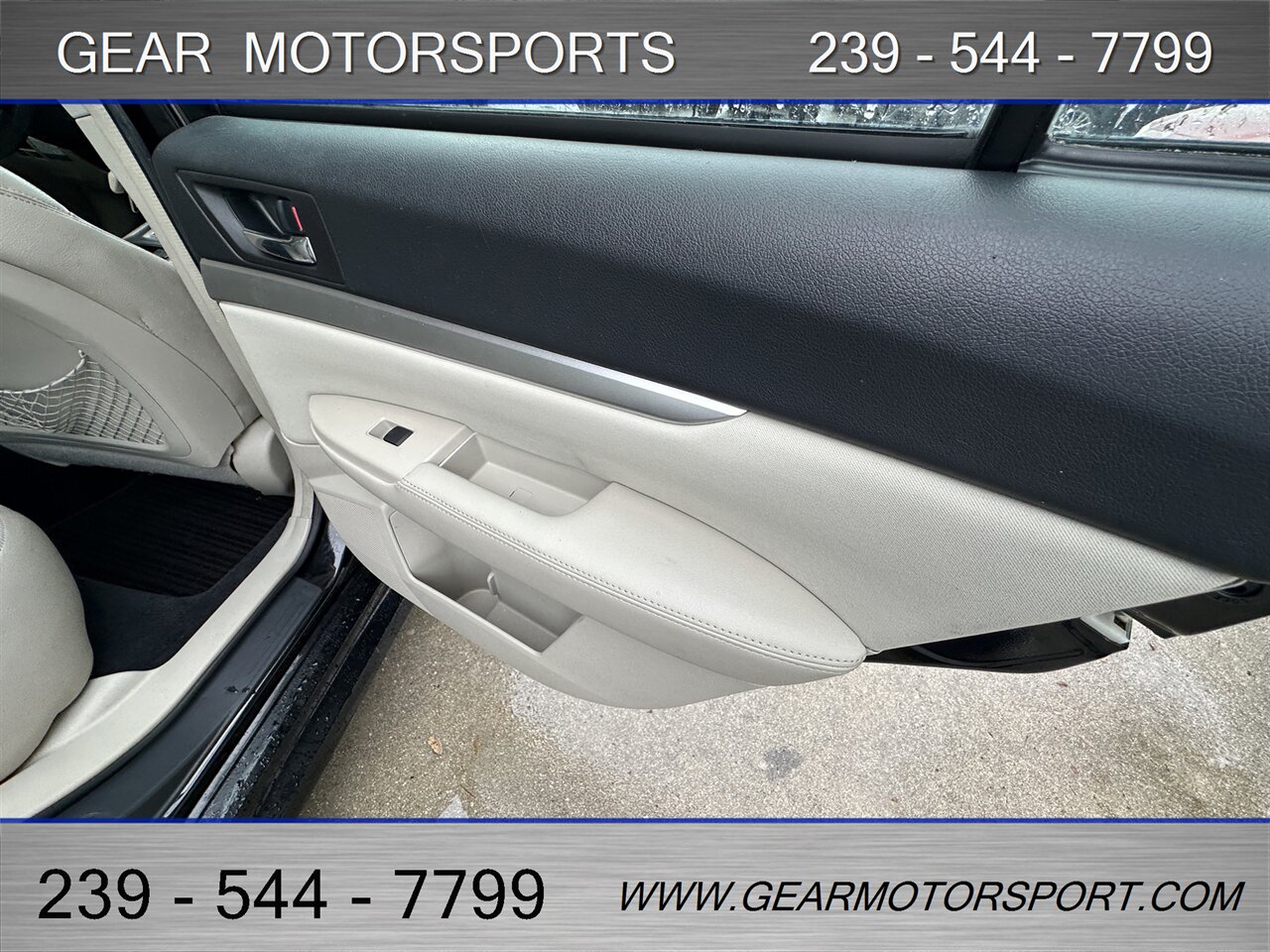 2011 Subaru Legacy 2.5i Premium - Photo 16 - Estero, FL 33928