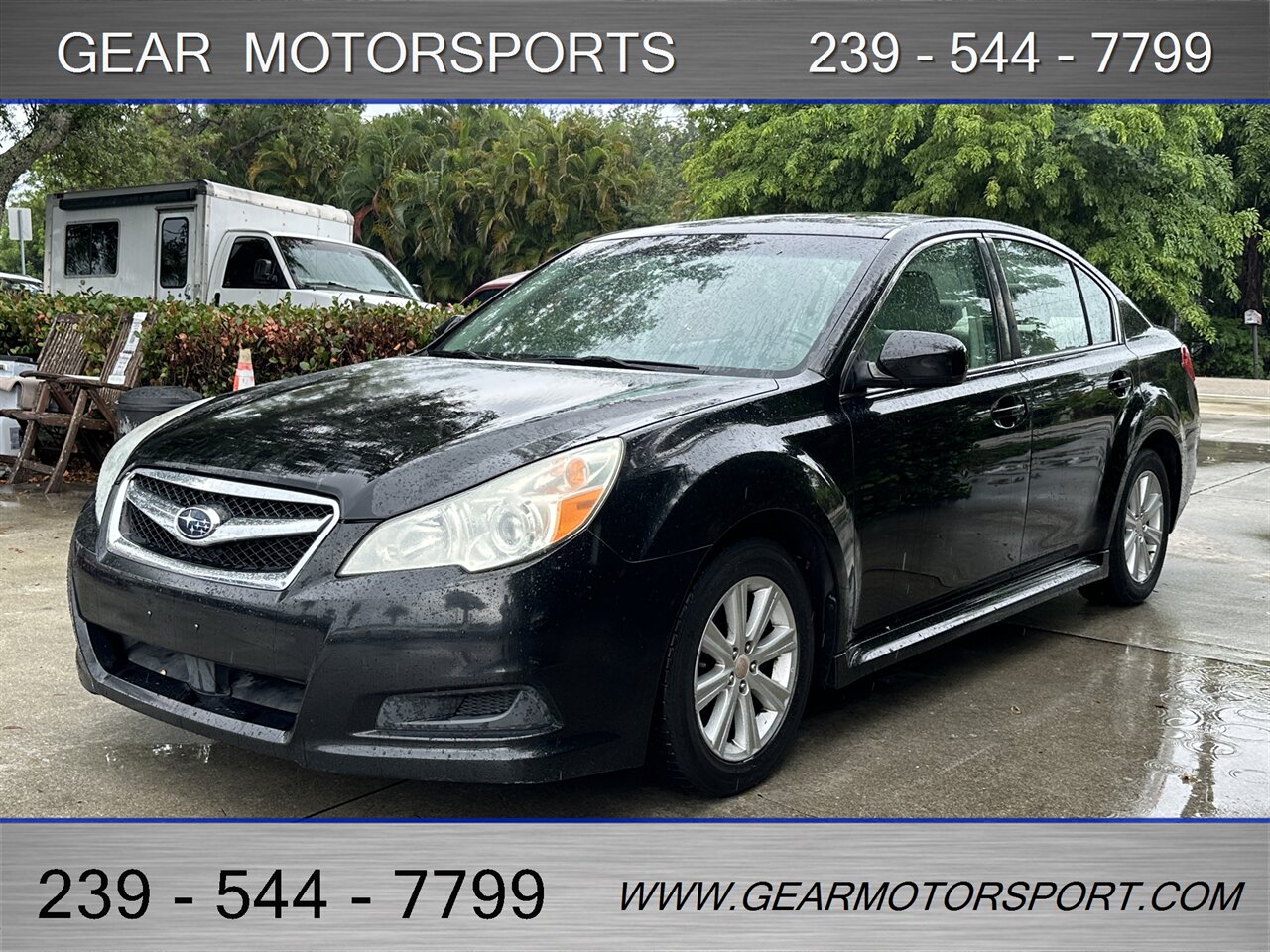 2011 Subaru Legacy 2.5i Premium - Photo 7 - Estero, FL 33928
