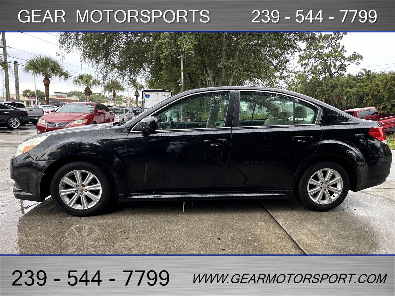 2011 Subaru Legacy 2.5i Premium - Photo 6 - Estero, FL 33928