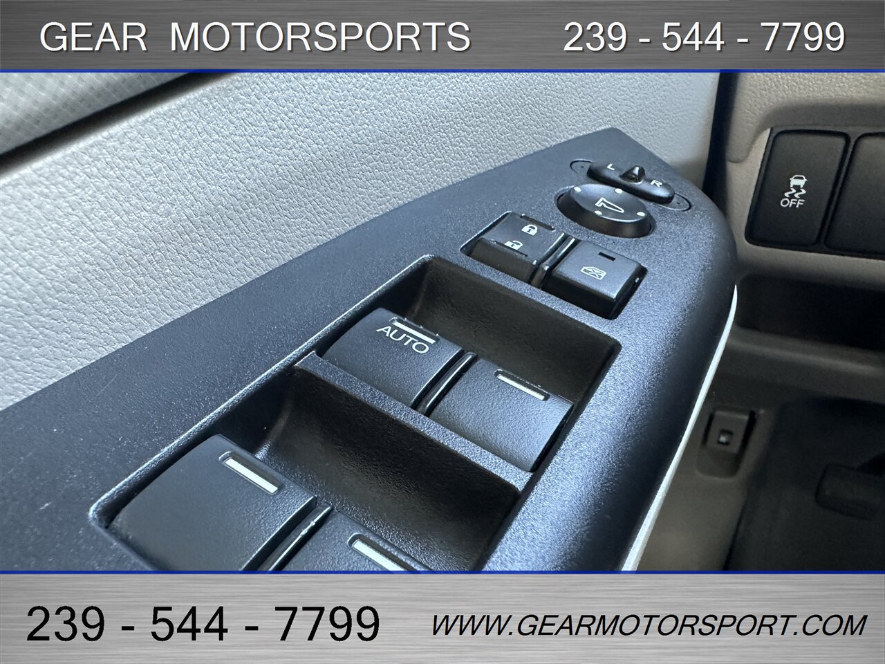 2014 Honda CR-V LX   - Photo 31 - Estero, FL 33928