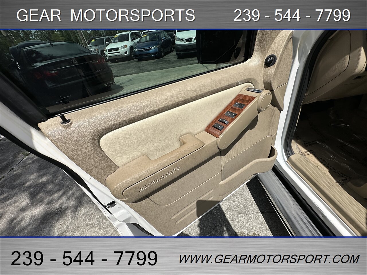 2010 Ford Explorer Eddie Bauer 4.0L V6 - Photo 8 - Estero, FL 33928