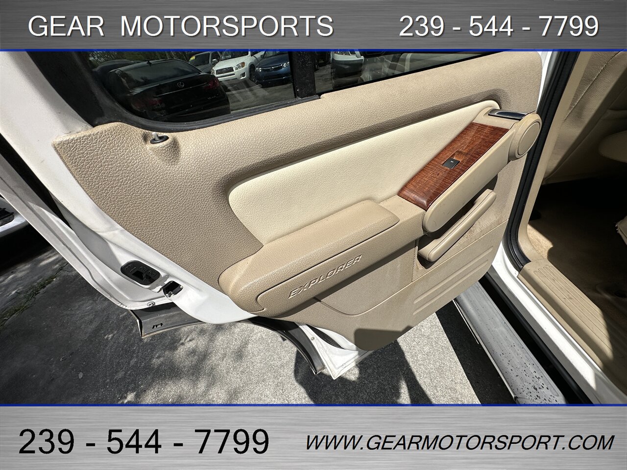2010 Ford Explorer Eddie Bauer 4.0L V6 - Photo 12 - Estero, FL 33928