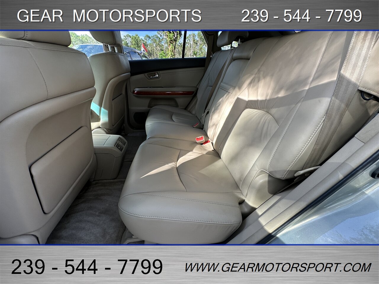 2004 Lexus RX 330 3.3L V6   - Photo 10 - Estero, FL 33928