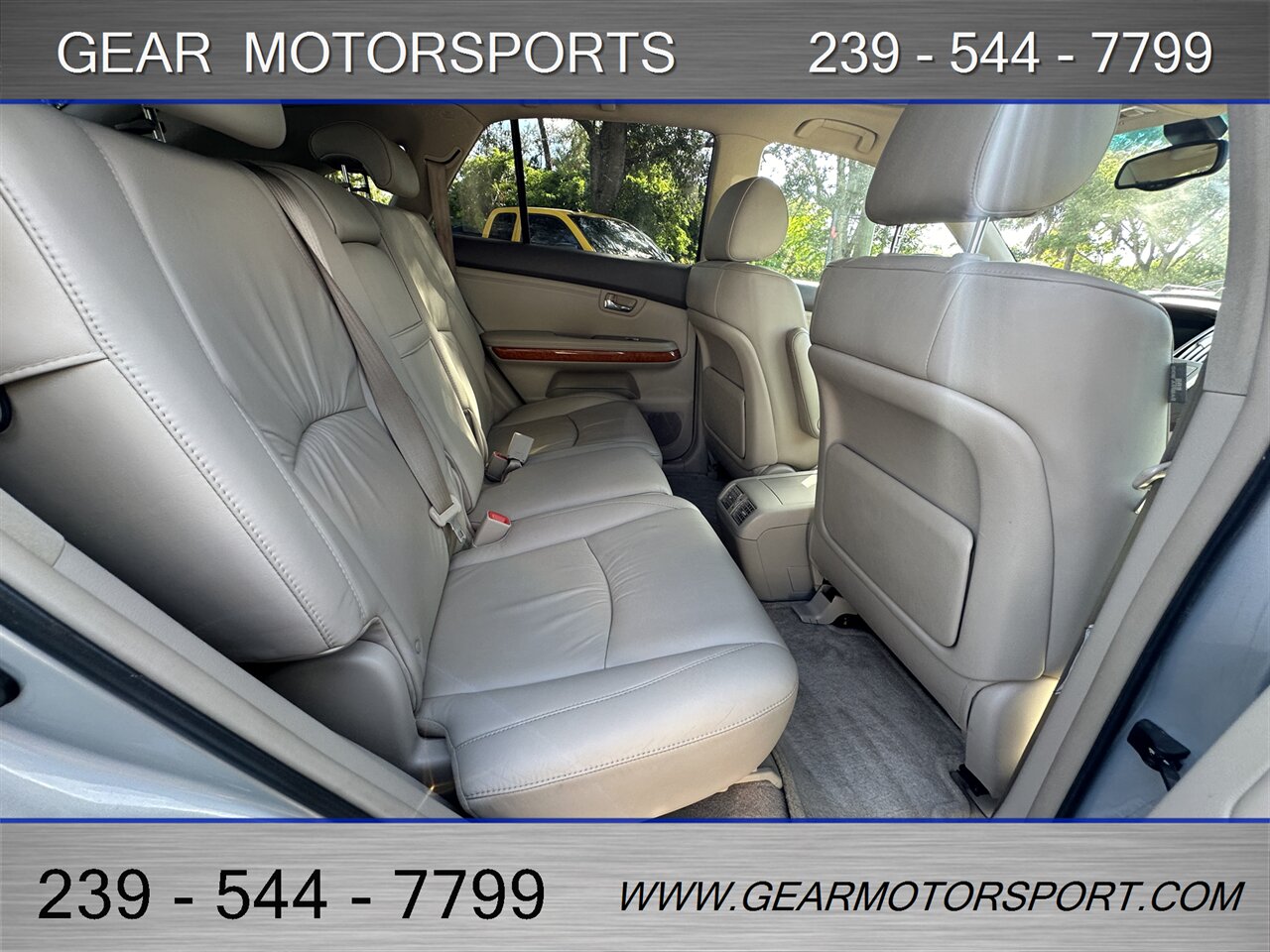 2004 Lexus RX 330 3.3L V6   - Photo 14 - Estero, FL 33928