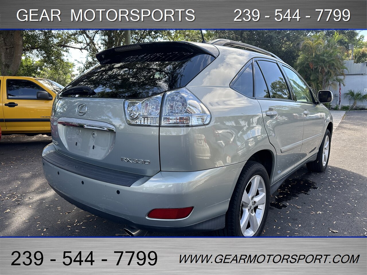 2004 Lexus RX 330 3.3L V6   - Photo 3 - Estero, FL 33928