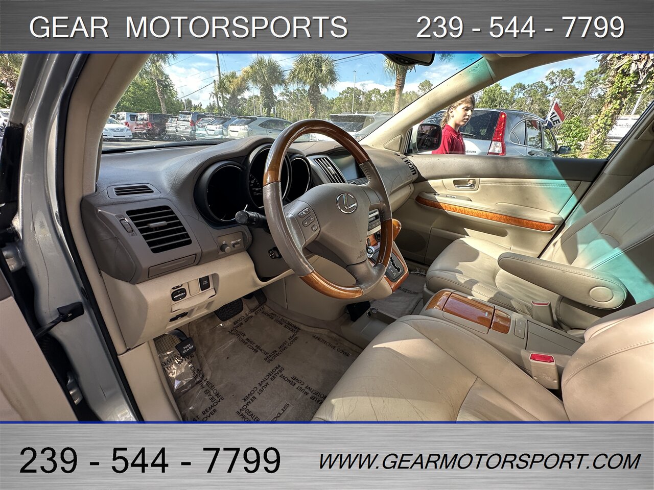 2004 Lexus RX 330 3.3L V6   - Photo 9 - Estero, FL 33928