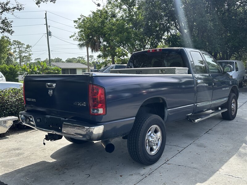 2006 Dodge Ram 2500 Laramie CREW CAB 4WD  4WD 5.9L CUMMINS