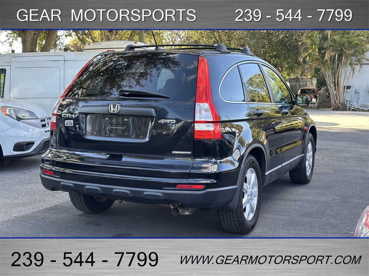 2011 Honda CR-V SE  2.4L - Photo 4 - Estero, FL 33928