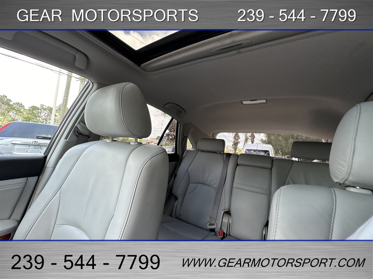 2005 Lexus RX 330   - Photo 45 - Estero, FL 33928