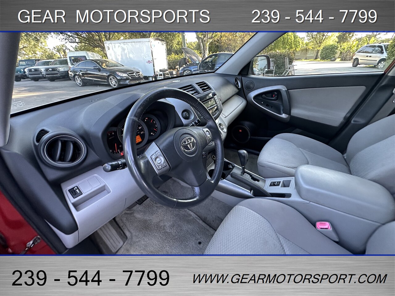 2007 Toyota RAV4 Limited 4WD 2.4L 4Cyl   - Photo 11 - Estero, FL 33928