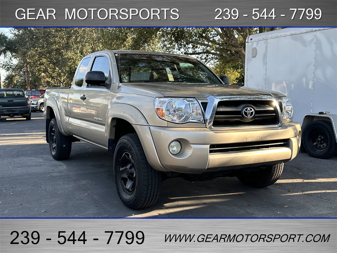 2005 Toyota Tacoma PreRunner V6 4dr Access Cab 4.0L   - Photo 2 - Estero, FL 33928