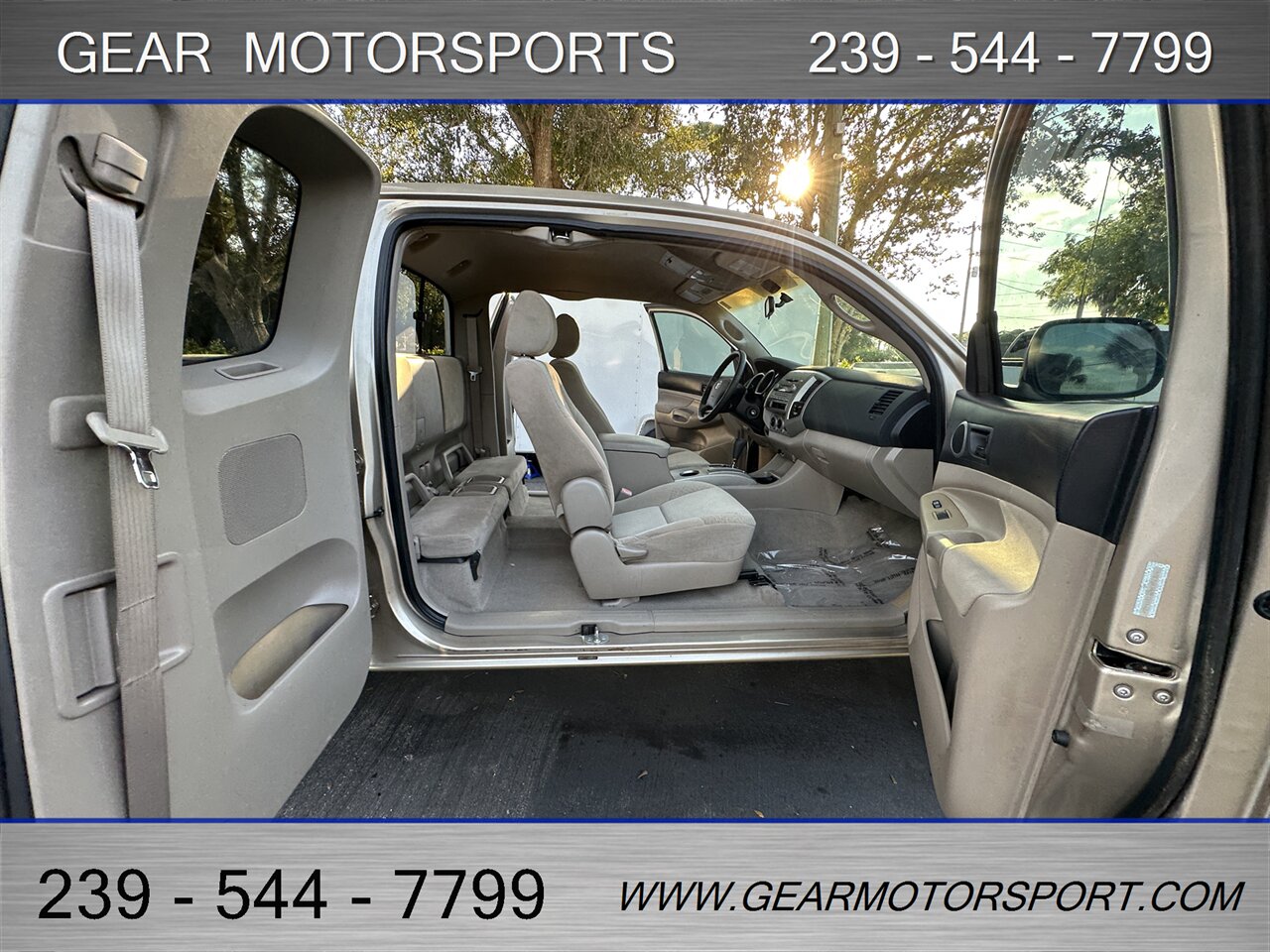 2005 Toyota Tacoma PreRunner V6 4dr Access Cab 4.0L   - Photo 21 - Estero, FL 33928