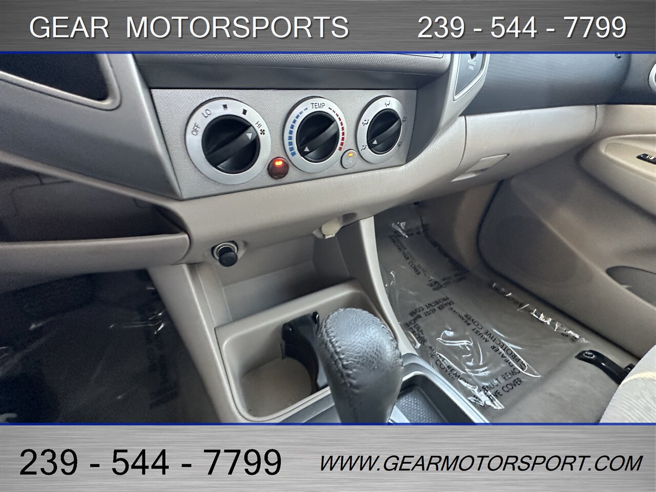 2005 Toyota Tacoma PreRunner V6 4dr Access Cab 4.0L   - Photo 35 - Estero, FL 33928